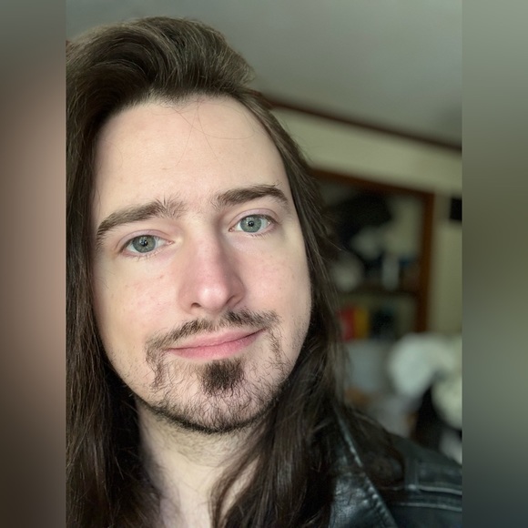 Meet your Posher, Chad - Picture 6 of 7